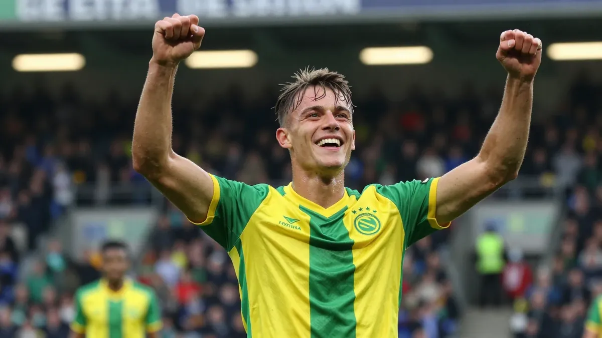 Lequincio Zeefuik reflects on his beautiful lob and assist for Fortuna Sittard in the 2-2 draw with PSV, as the club sits...