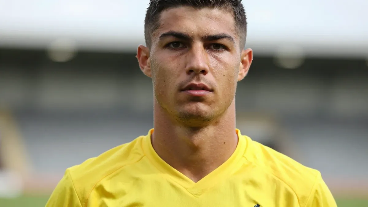 Fortuna Sittard heeft Mohamed Ihattaren tijdelijk een spreekverbod opgelegd, zo bevestigde trainer Danny Buijs na de 3-2...